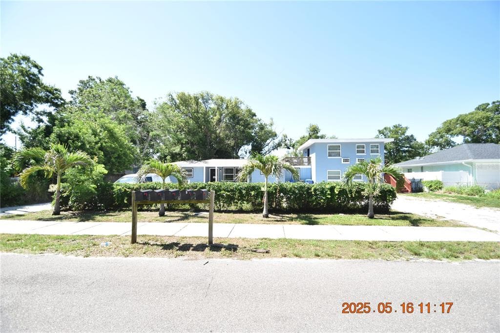 419 STREMMA ROAD UNIT 4 LARGO, FL 33770