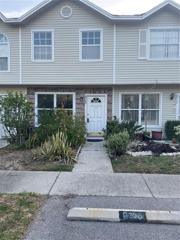 8708 COBBLER PLACE TAMPA, FL 33615