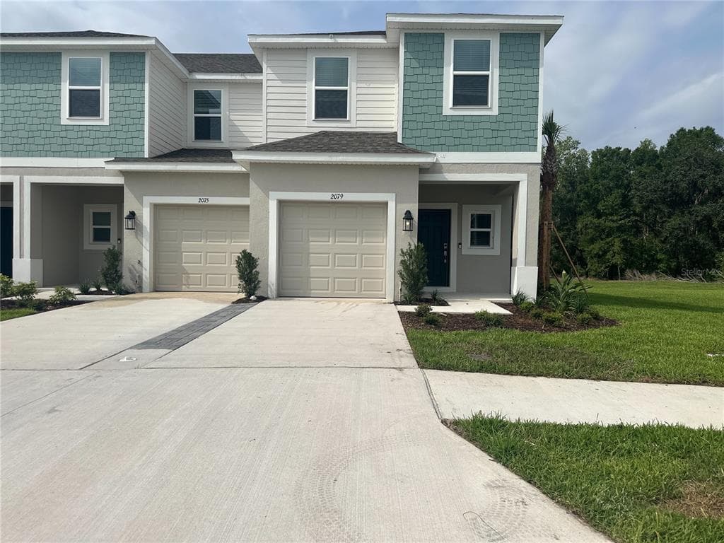 2079 HALLIER COVE WESLEY CHAPEL, FL 33543