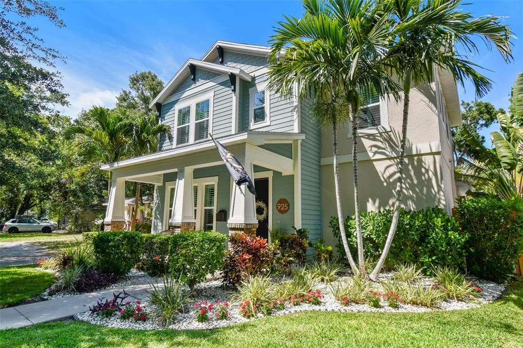925 MONTICELLO BOULEVARD N ST PETERSBURG, FL 33703