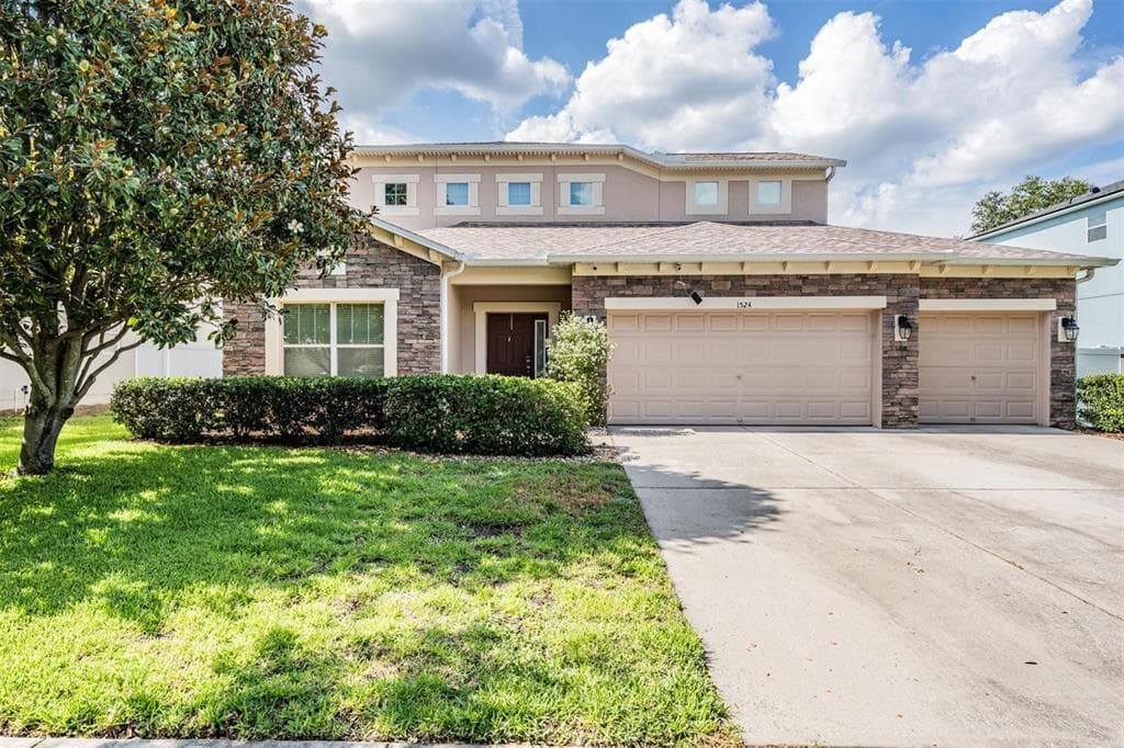 1524 RHODESWELL LANE DOVER, FL 33527