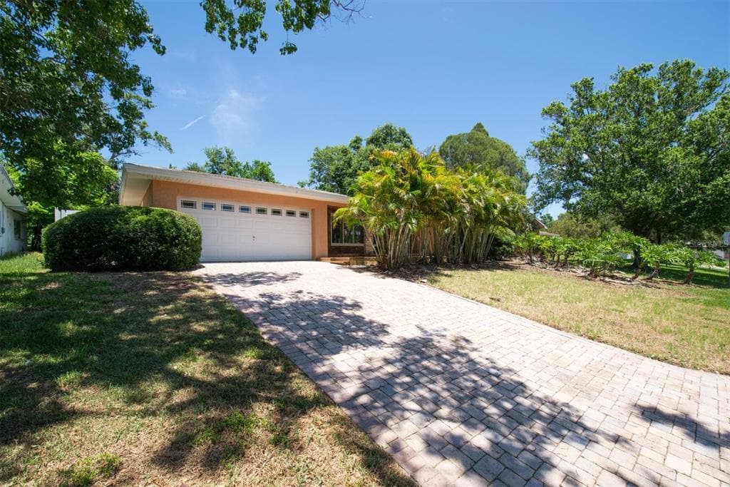 1984 SANDRA DRIVE CLEARWATER, FL 33764