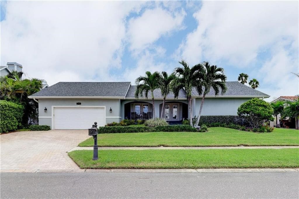 731 ISLAND WAY CLEARWATER, FL 33767