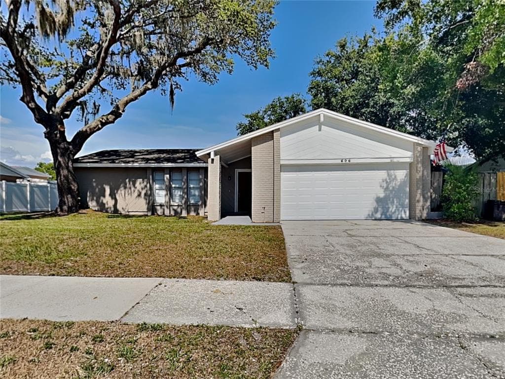 646 PINE FOREST BRANDON, FL 33511