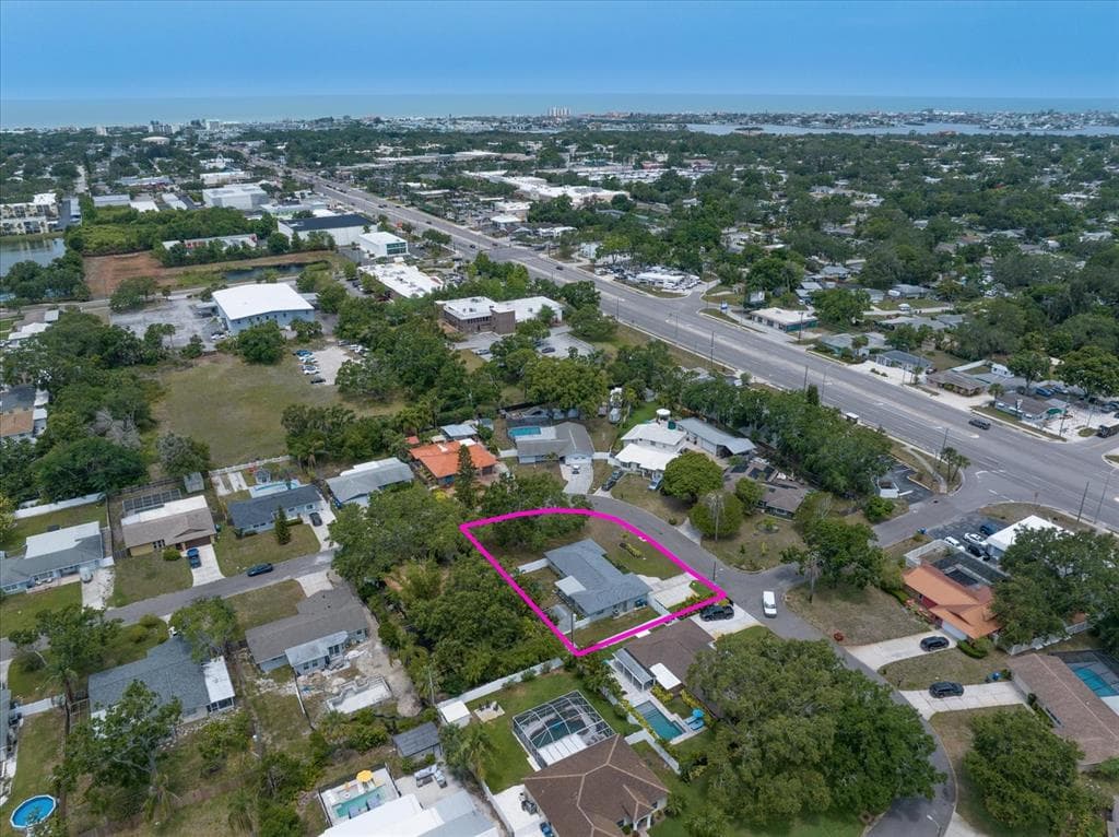 13514 OVAL DRIVE W LARGO, FL 33774