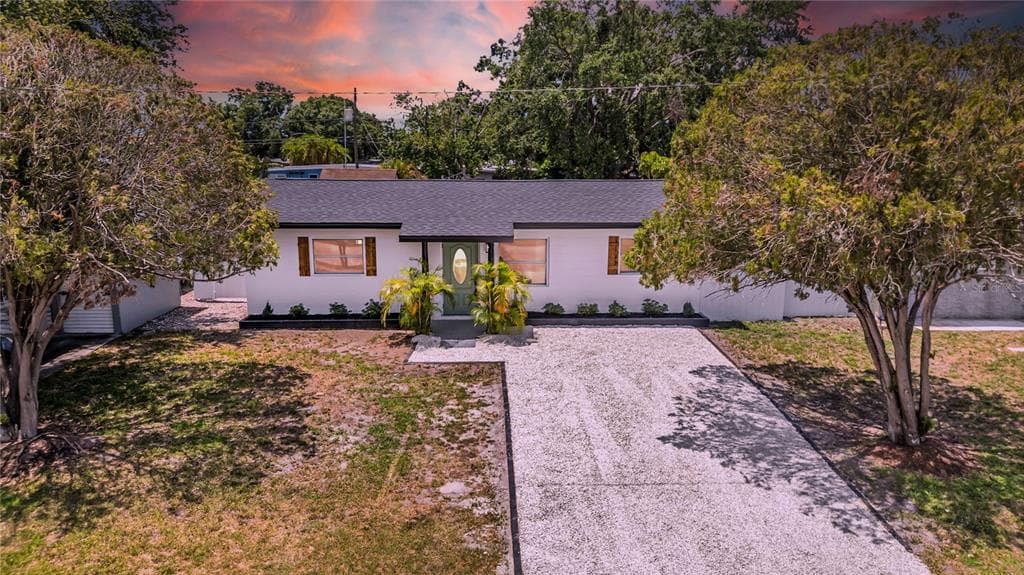 4684 72 AVENUE N PINELLAS PARK, FL 33781