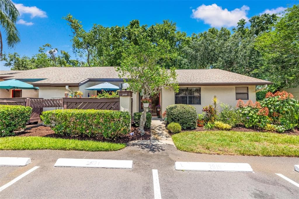 2919 FIG COURT PALM HARBOR, FL 34684