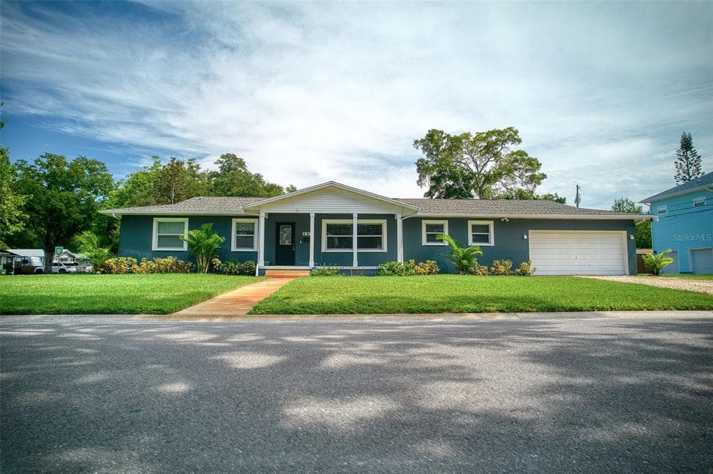 555 54TH STREET N ST PETERSBURG, FL 33710