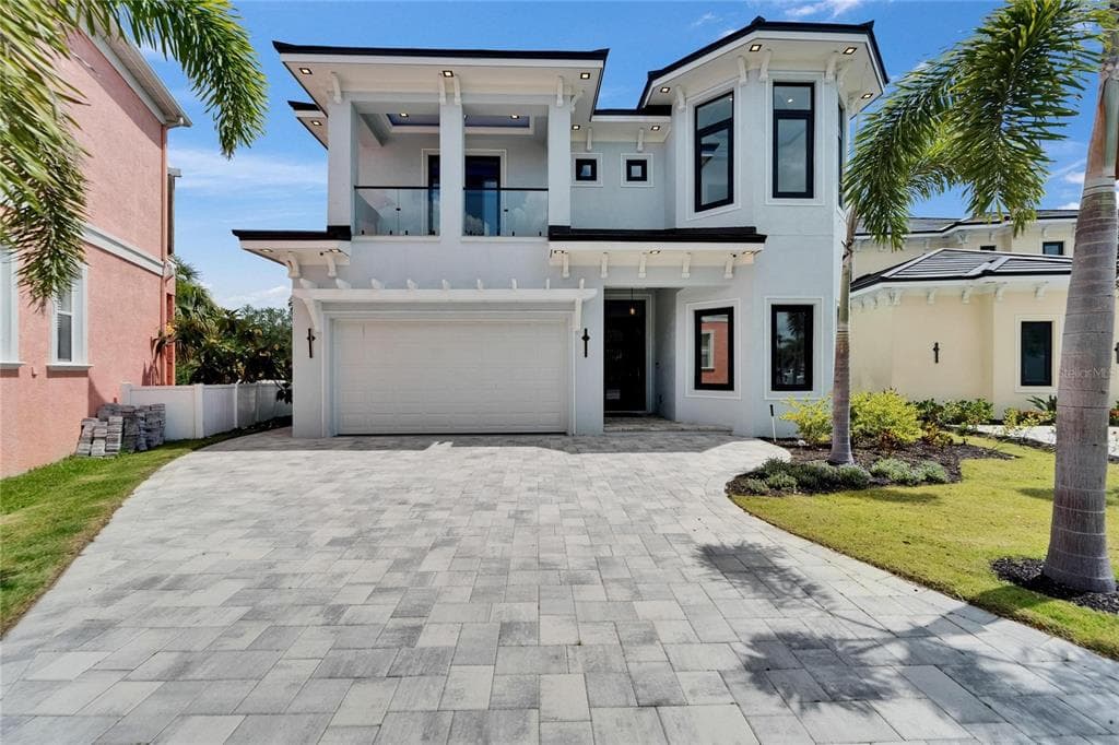 6520 SIMONE SHORES CIRCLE APOLLO BEACH, FL 33572