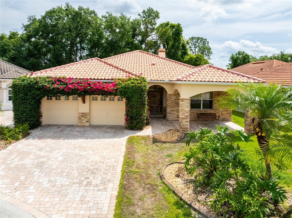 6928 COZUMEL COURT LAND O LAKES, FL 34637