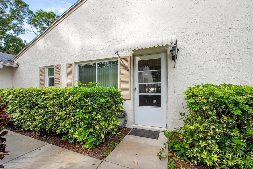 3348 38TH WAY S UNIT C ST PETERSBURG, FL 33711