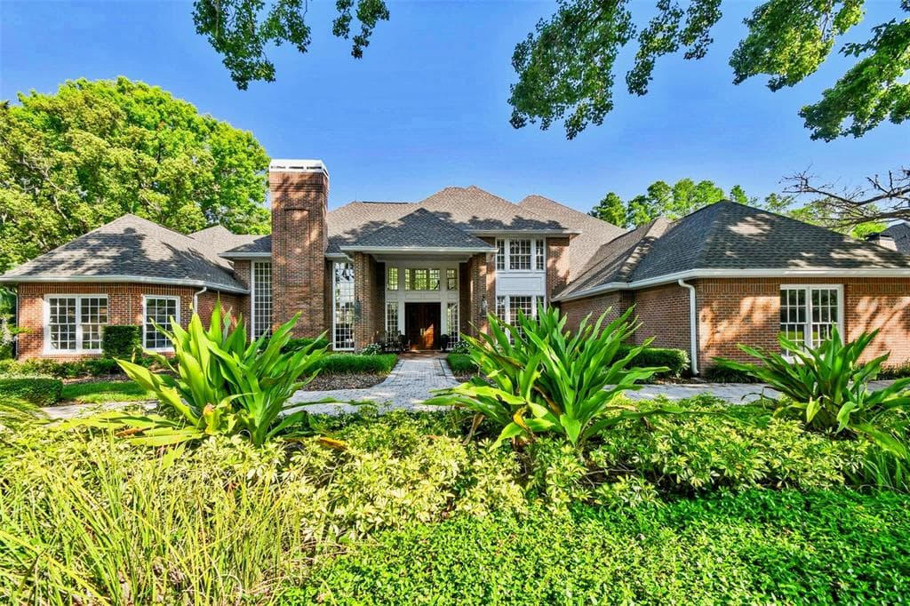 16502 MILLAN DE AVILA TAMPA, FL 33613