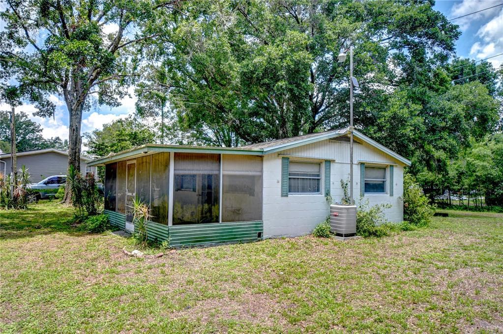 38839 MILLER AVENUE ZEPHYRHILLS, FL 33542