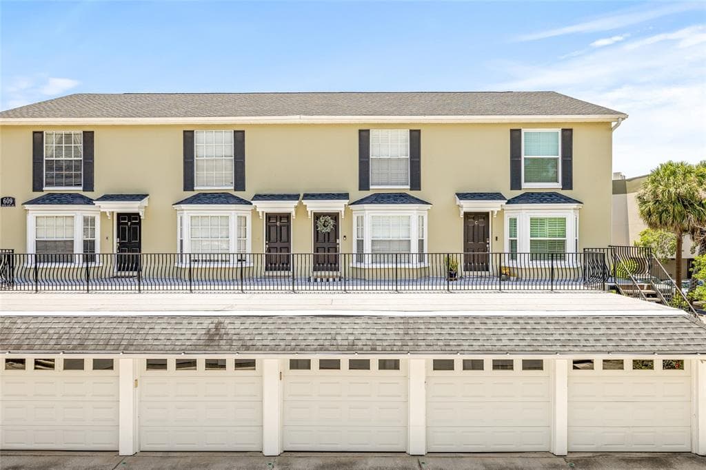 609 S GLEN AVENUE UNIT D TAMPA, FL 33609