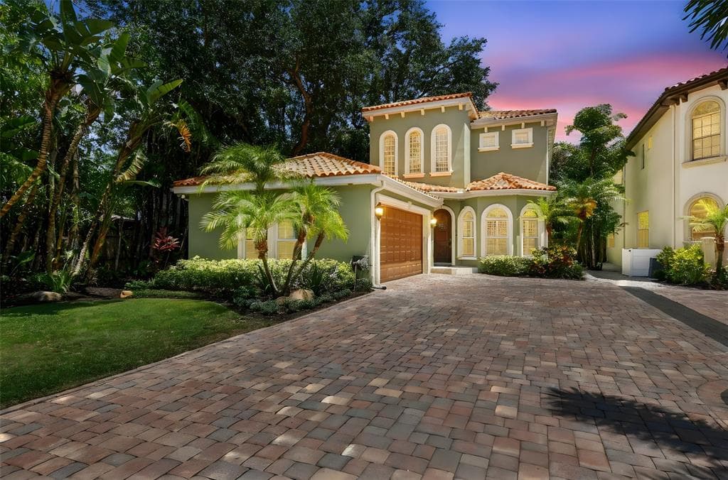 6008 INTERBAY BOULEVARD TAMPA, FL 33611