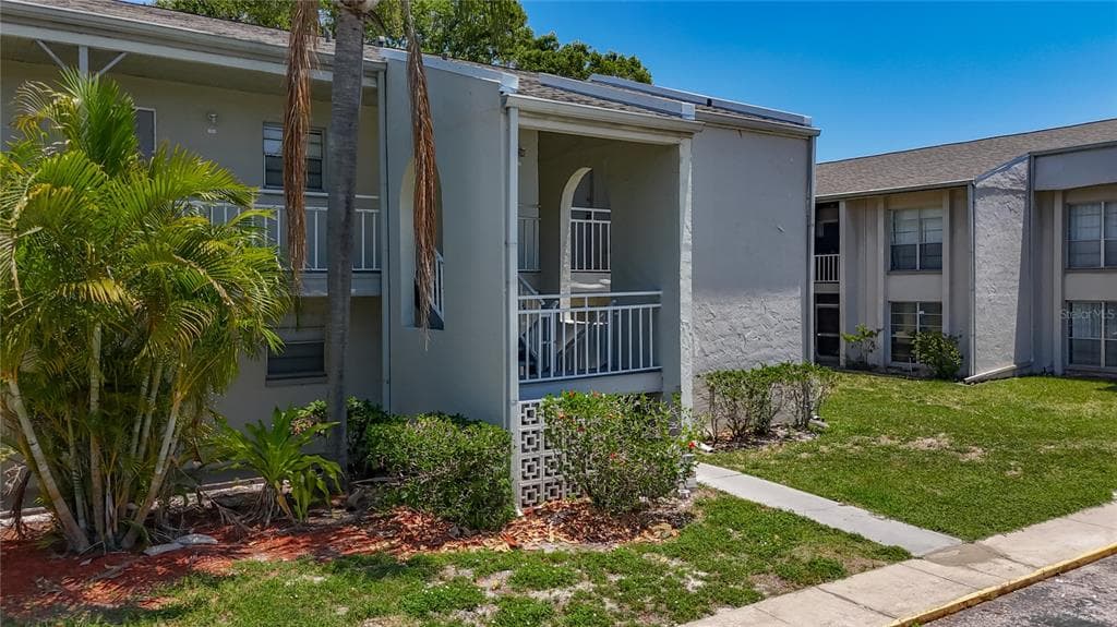2625 STATE ROAD 590 UNIT 724 CLEARWATER, FL 33759
