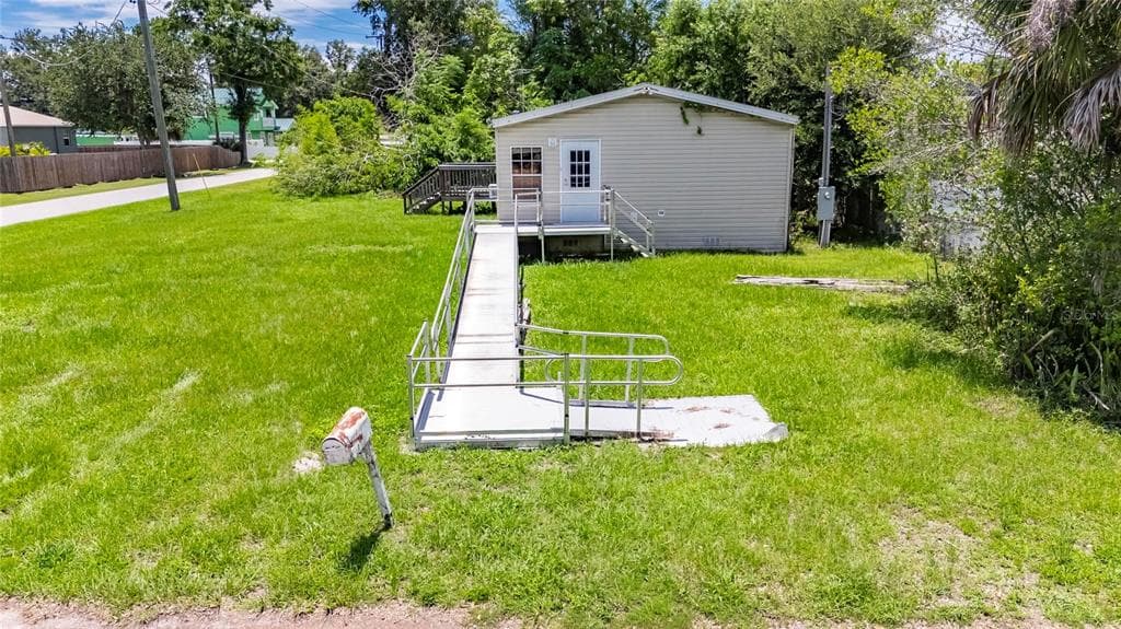 12902 PITTSFIELD AVENUE TAMPA, FL 33624