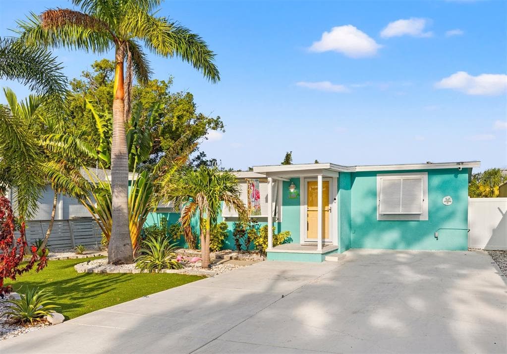 4570 67TH STREET N ST PETERSBURG, FL 33709