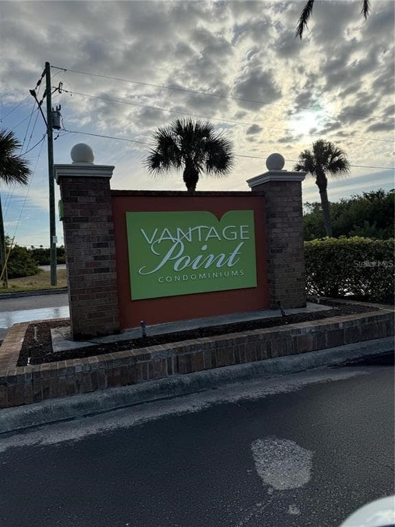 10200 GANDY BOULEVARD N UNIT 723 ST PETERSBURG, FL 33702