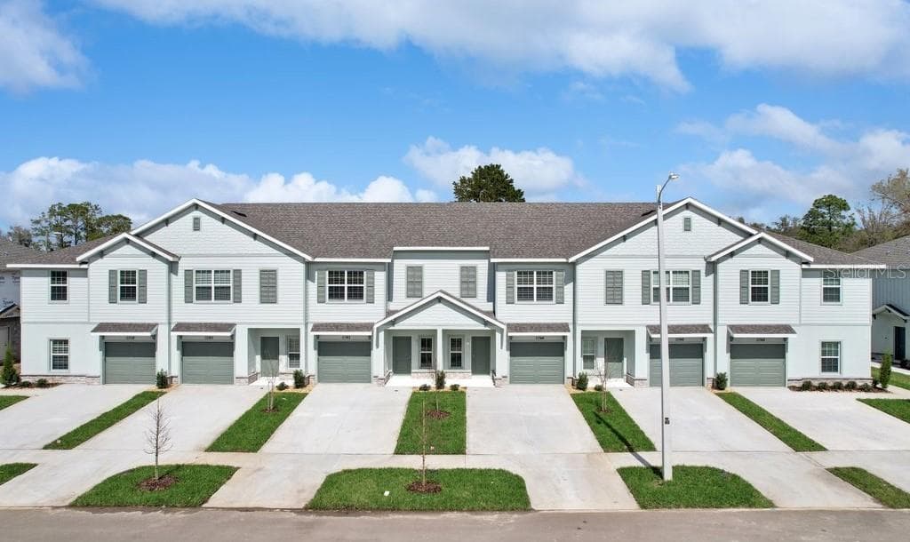 11742 BLACKBROOK COURT SEFFNER, FL 33584