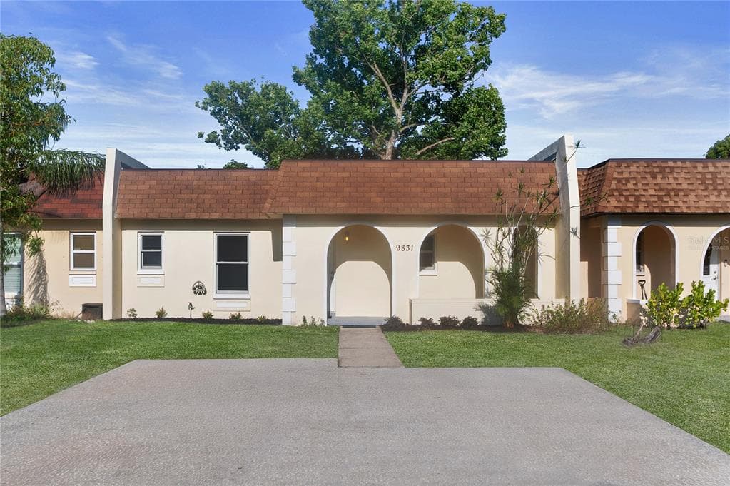 9831 83RD WAY SEMINOLE, FL 33777