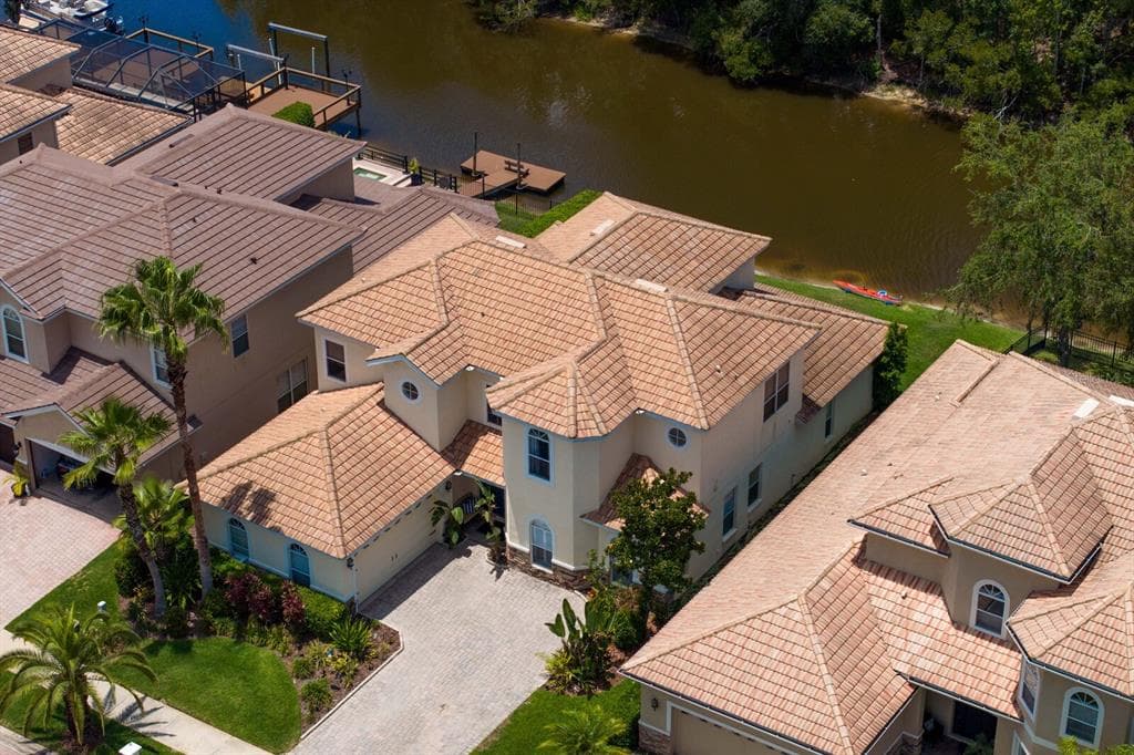 18050 COZUMEL ISLE DRIVE TAMPA, FL 33647