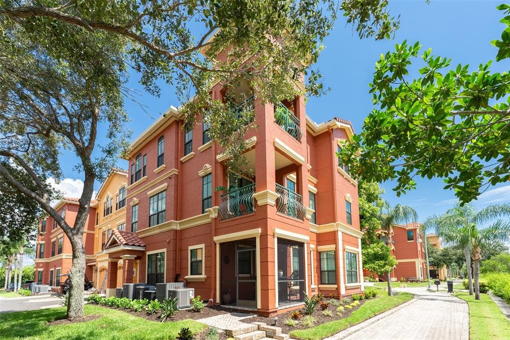 2741 VIA CIPRIANI UNIT 934B