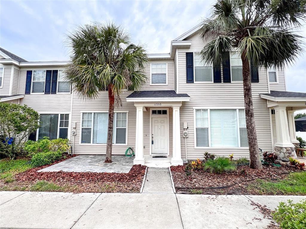 12268 COUNTRY WHITE CIRCLE TAMPA, FL 33635