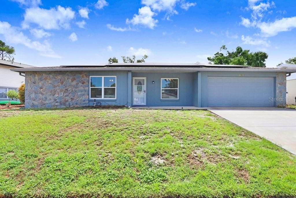 3917 CASABA LOOP VALRICO, FL 33596