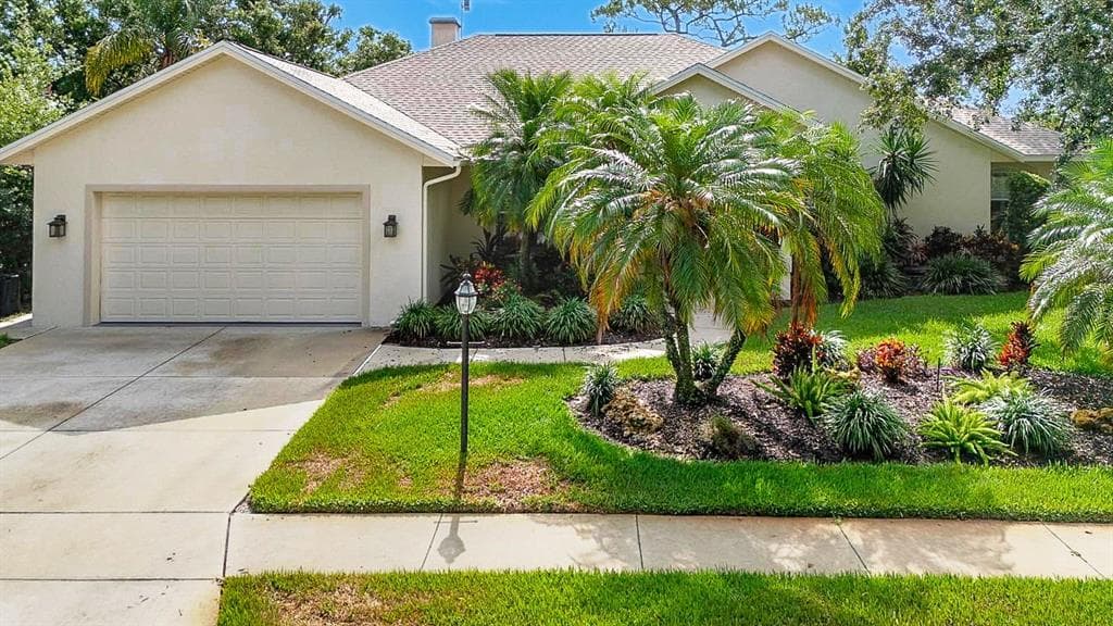 8047 DESOTO WOODS DRIVE SARASOTA, FL 34243
