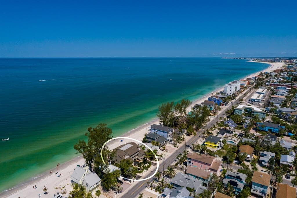 8226 W GULF BOULEVARD UNIT 2 TREASURE ISLAND, FL 33706