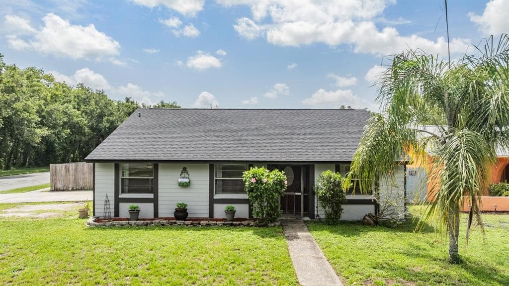 16023 SPLITLOG DRIVE TAMPA, FL 33618