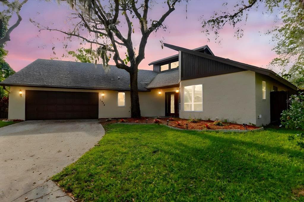 1974 HIDDEN SPRINGS PLACE CLEARWATER, FL 33760