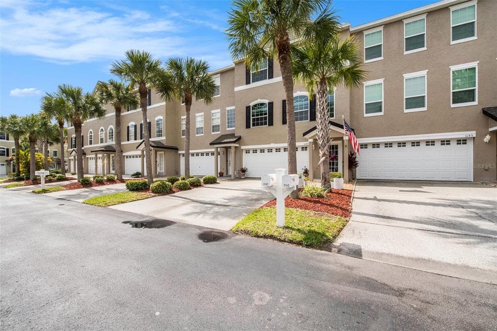 3147 OYSTER BAYOU WAY