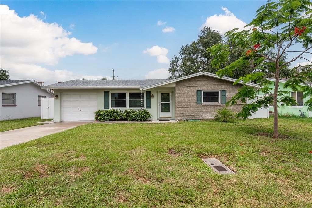 2020 DOUGLAS AVENUE DUNEDIN, FL 34698