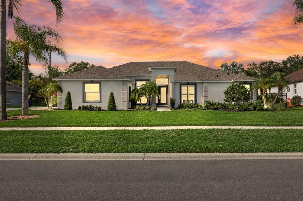 1301 JOHNS COVE LANE OAKLAND, FL 34787