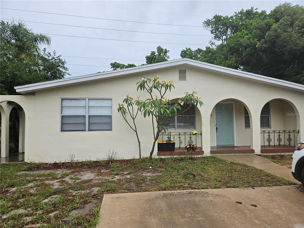 614 DOGWOOD COURT UNIT 614 DUNEDIN, FL 34698