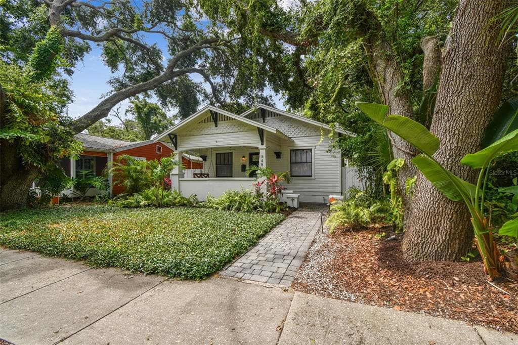 848 9TH AVENUE S ST PETERSBURG, FL 33701