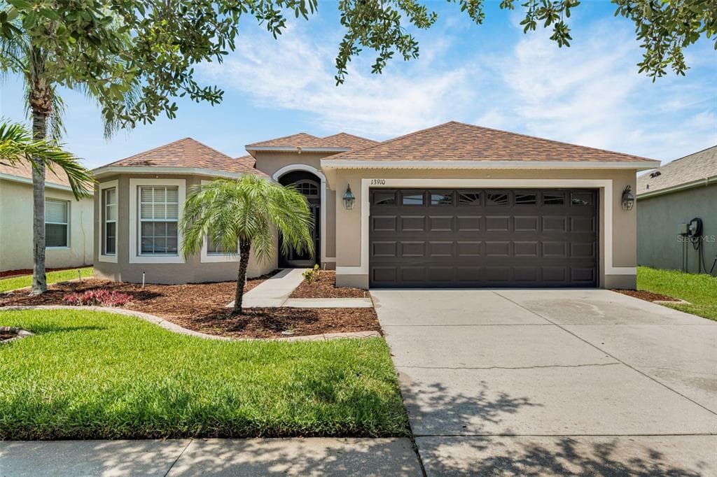 13910 CHALK HILL PLACE RIVERVIEW, FL 33579