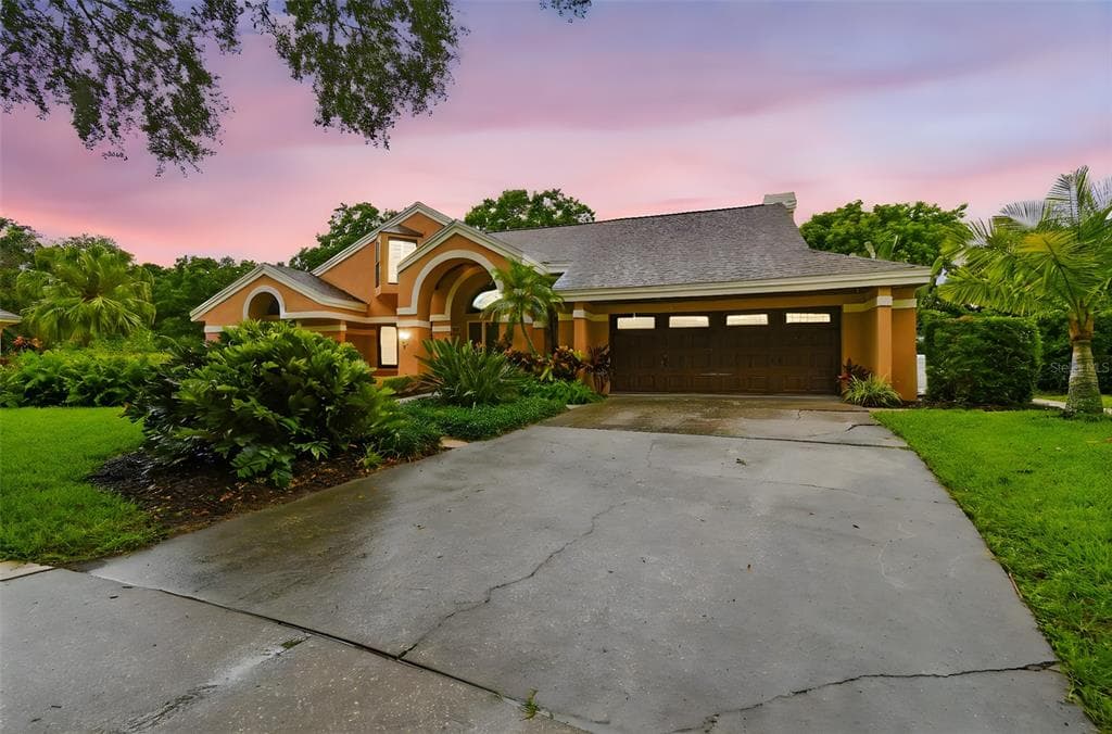 3308 LANDING PLACE PALM HARBOR, FL 34684