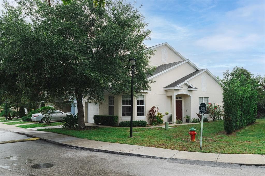 9616 CARLSDALE DRIVE RIVERVIEW, FL 33578
