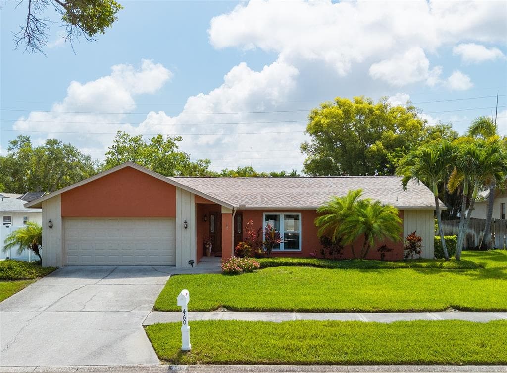 460 MERAVAN DRIVE PALM HARBOR, FL 34683