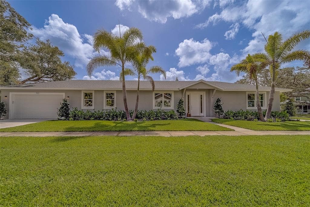 102 7TH AVENUE SE LARGO, FL 33771