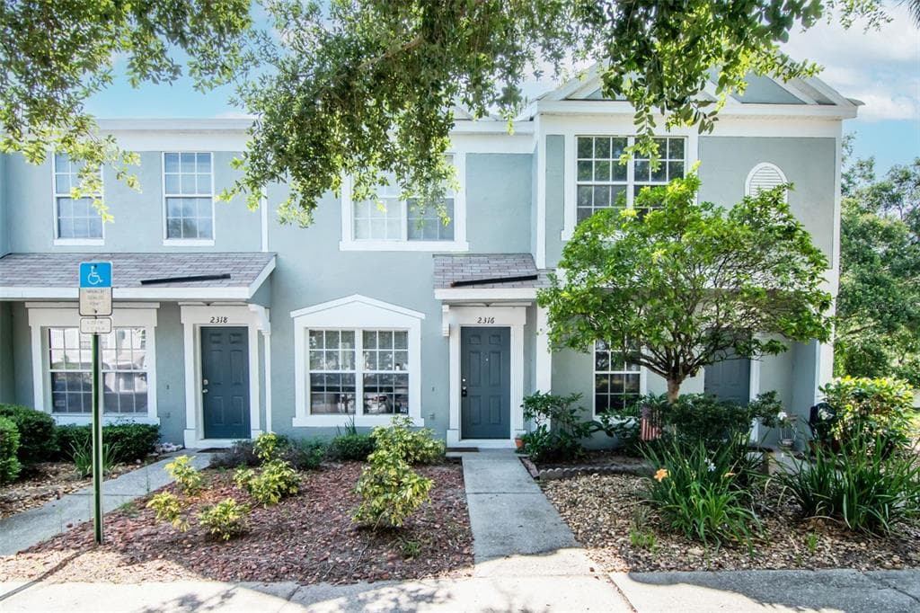 2316 LAKE WOODBERRY CIRCLE BRANDON, FL 33510