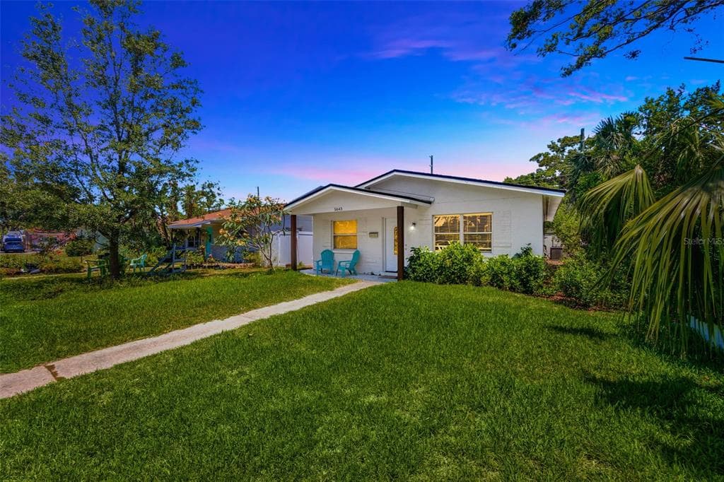 5643 DARTMOUTH AVENUE N ST PETERSBURG, FL 33710