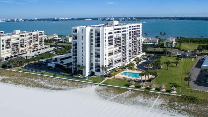 1460 GULF BOULEVARD UNIT 409 CLEARWATER, FL 33767