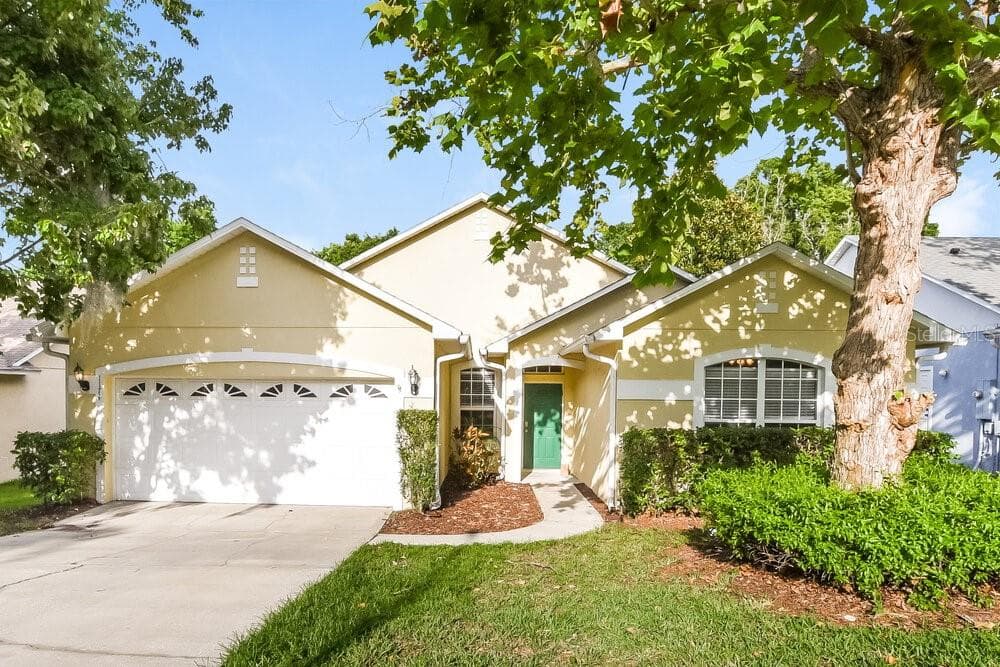 1174 DEKLEVA DRIVE APOPKA, FL 32712