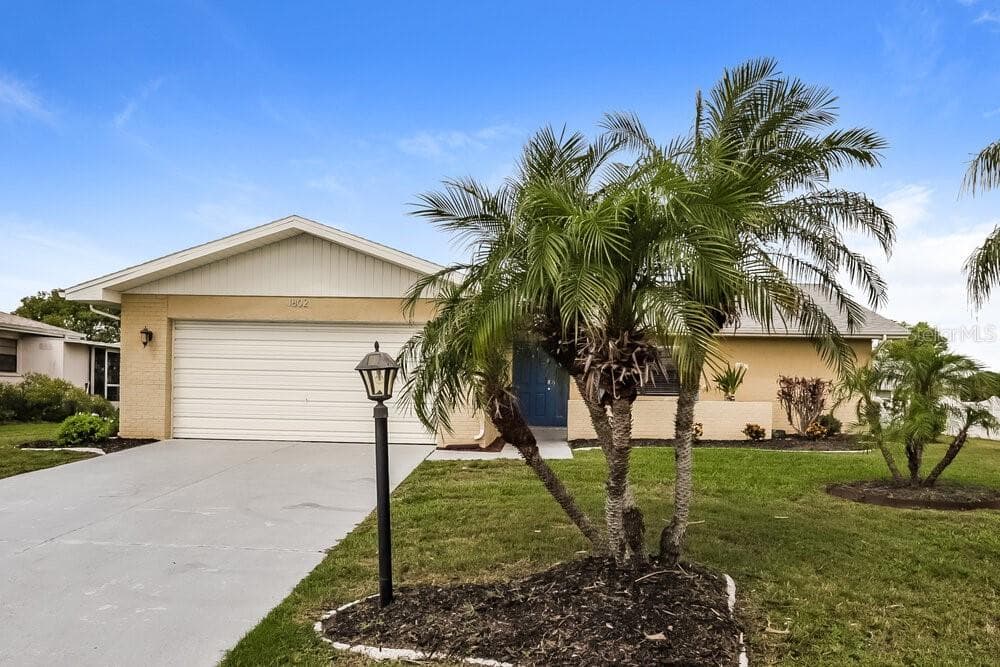 1802 FORT DUQUESNA DRIVE SUN CITY CENTER, FL 33573