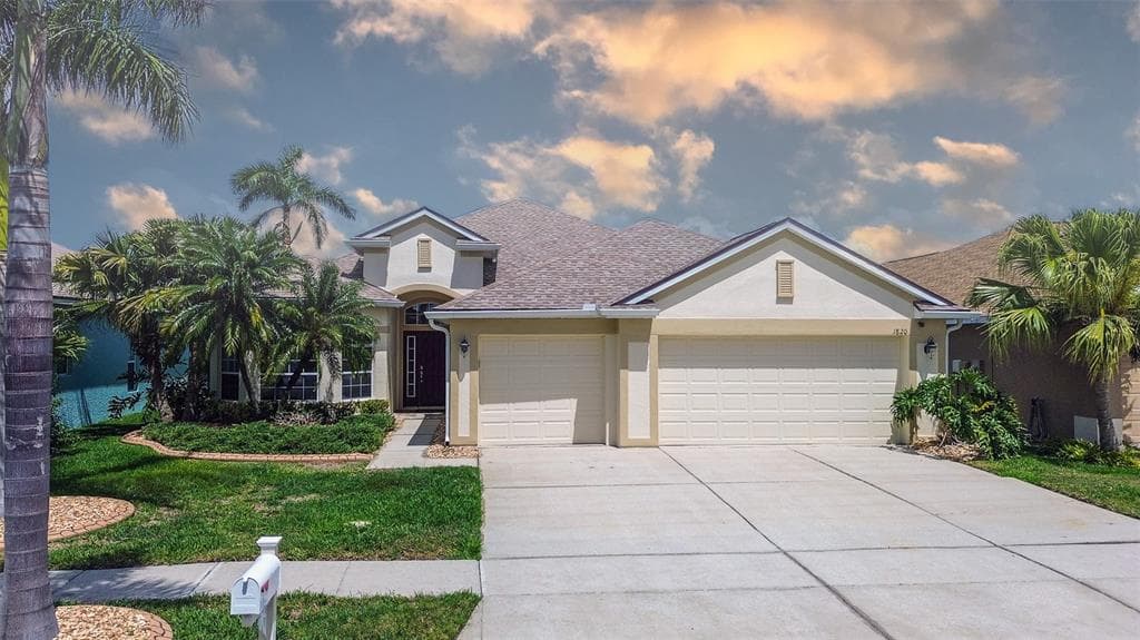 1820 MIRA LAGO CIRCLE RUSKIN, FL 33570