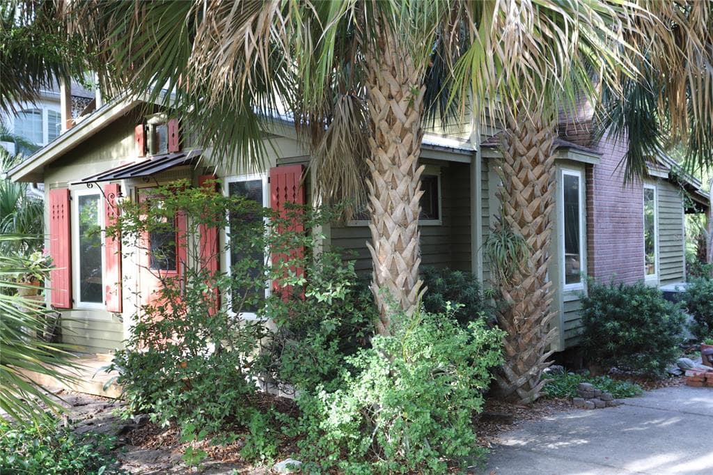 272 ORANGE STREET UNIT A-B